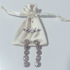 ETTIKA CRYSTAL DROPLETS 18K GOLD PLATED DANGLE EARRINGS